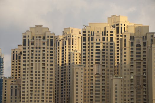 Brisk Dubai Skyline Suites Inside Iconic Luxury Towers