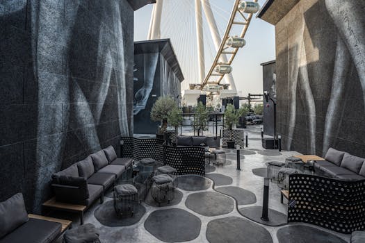 Dubai Skyline Luxury Suites With Private Sky Lounge