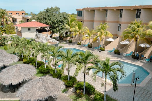 Luxury Beach Hotels With Tropical Infinity Garden Pools