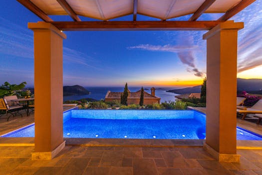 Luxury Villas With Elegant Sunset Infinity Gardens