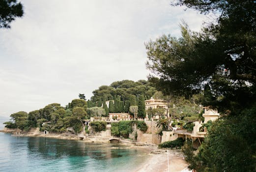 Mooncrest Mediterranean Riviera Resorts With Elegant Beach Villas