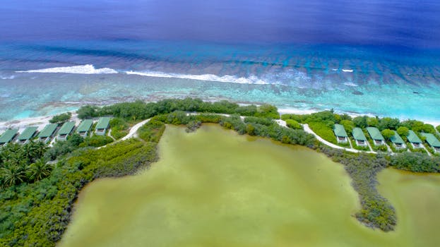 Prismline Maldives Water Villas Above Coral Reef Lagoon